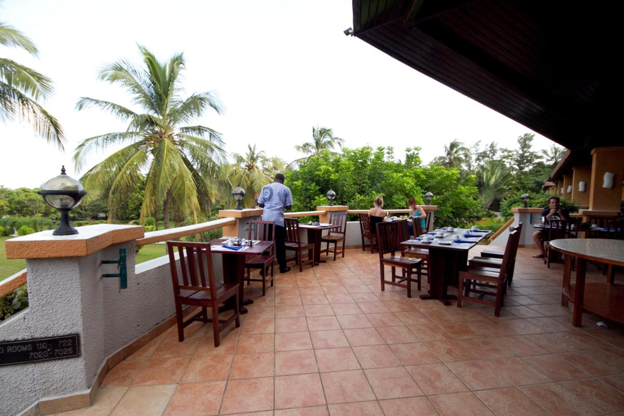 The Kairaba Beach Hotel 콜롤리 외부 사진